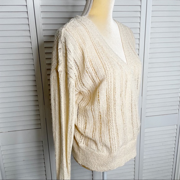 ASTR Biege NWT Wrap Front Pointelle Sweater - SIZE XL - Picture 11 of 13
